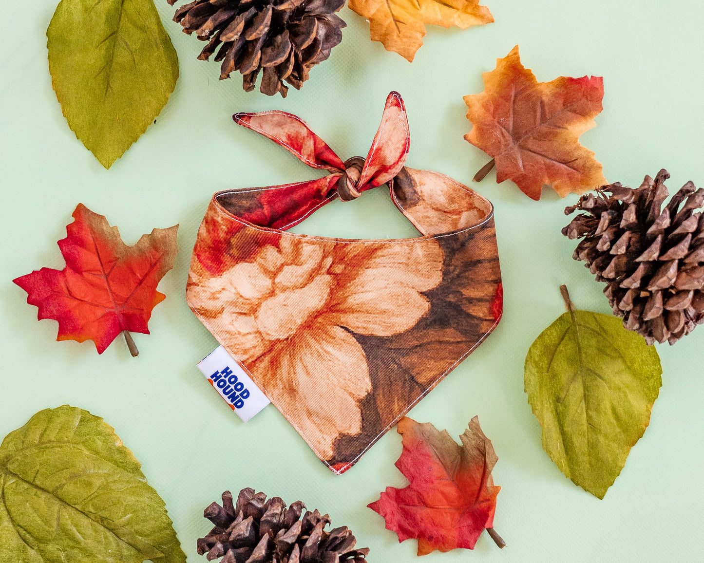 Santa Rosa dog bandana from Hood Hound, stylish and durable for puppies and dogs