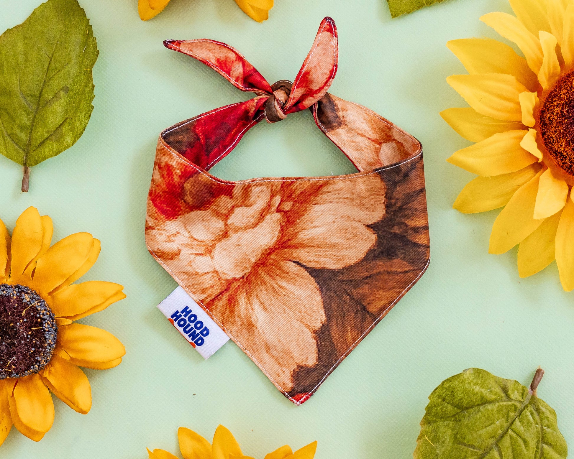 Santa Rosa dog bandana from Hood Hound, stylish and durable for puppies and dogs